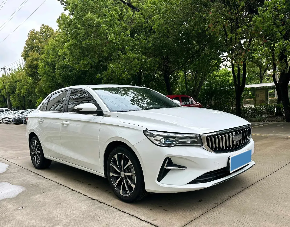 2025 Geely Emgrand 1.5L 127HP L4 CVT,autocango,china used car exporter,china ev exporter,chinese used car exporter,chinese used ev exporter