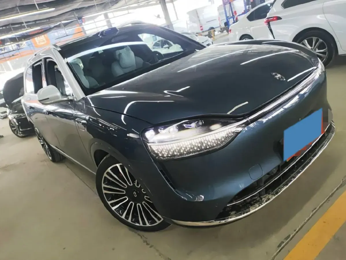 2024 AITO AITO M9 1.5T 152HP L4 REEV 42KWH,autocango,china used car exporter,china ev exporter,chinese used car exporter,chinese used ev exporter