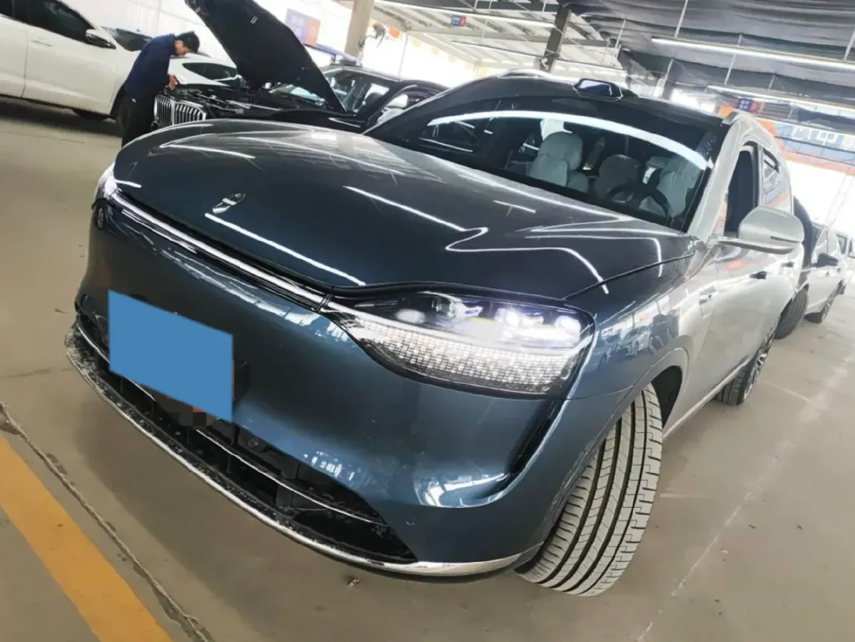 2024 AITO AITO M9 1.5T 152HP L4 REEV 42KWH,autocango,china used car exporter,china ev exporter,chinese used car exporter,chinese used ev exporter