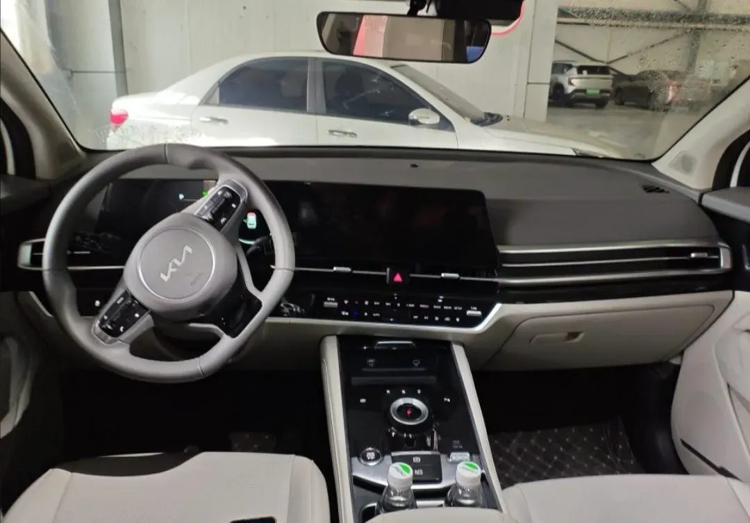 2025 Kia Sportage 1.5T 200HP L4 8AT,autocango,china used car exporter,china ev exporter,chinese used car exporter,chinese used ev exporter