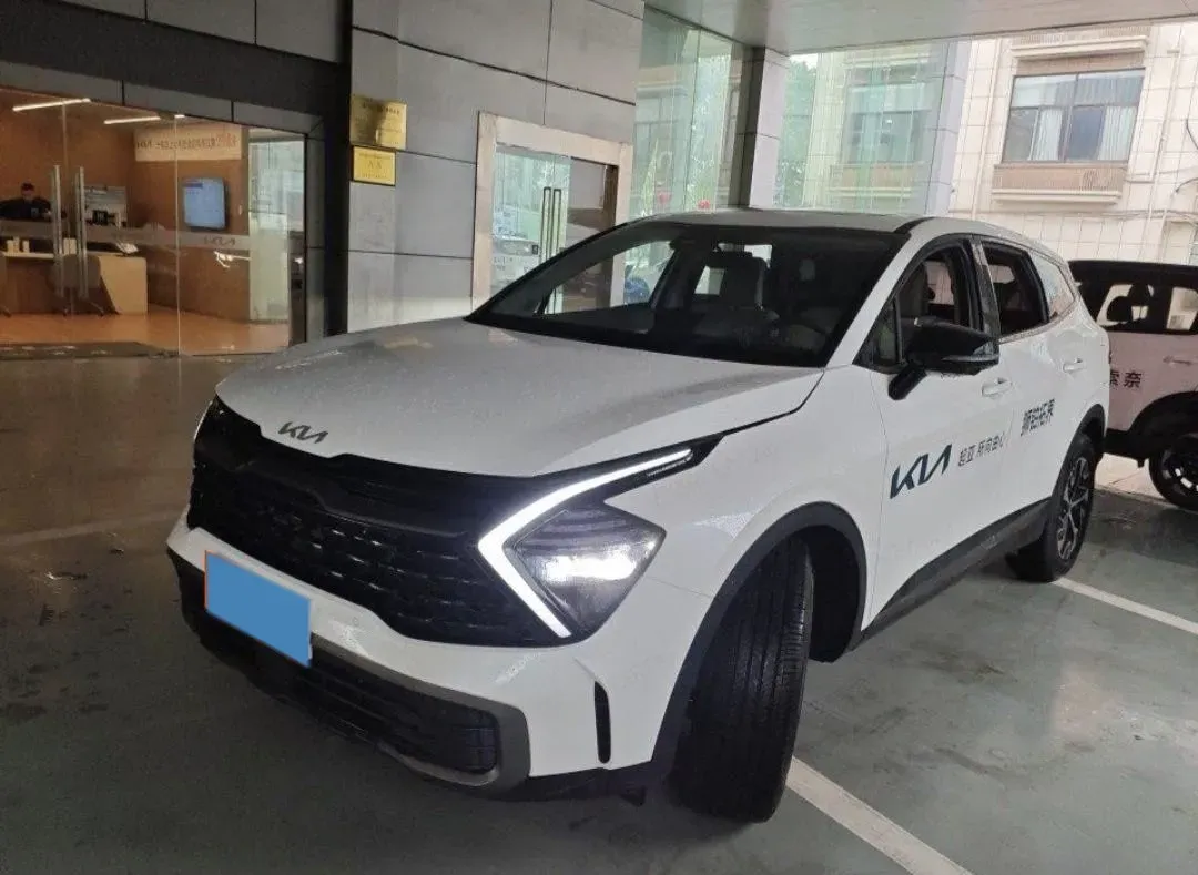 2025 Kia Sportage 1.5T 200HP L4 8AT,autocango,china used car exporter,china ev exporter,chinese used car exporter,chinese used ev exporter