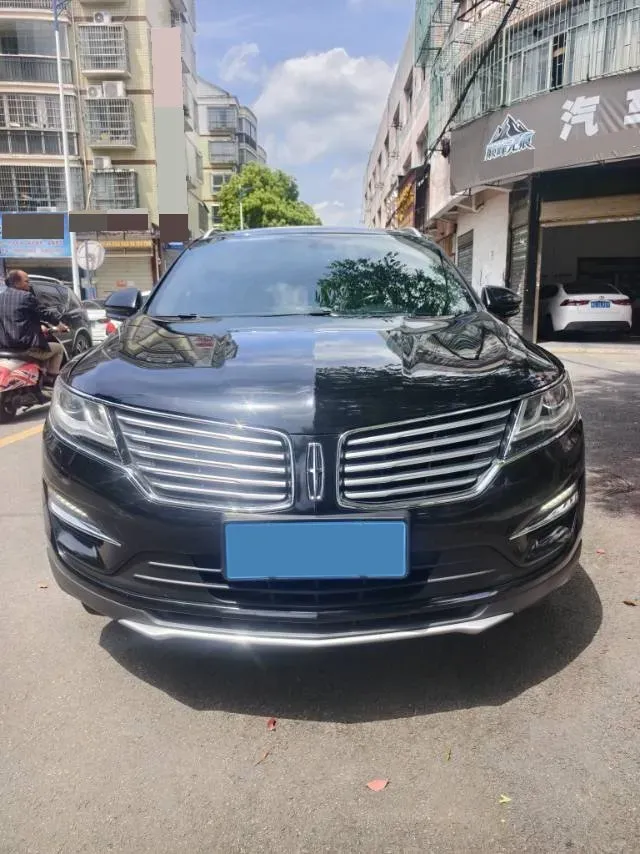 2017 Lincoln MKC 2.0T 203HP L4 6AT,autocango,china used car exporter,china ev exporter,chinese used car exporter,chinese used ev exporter