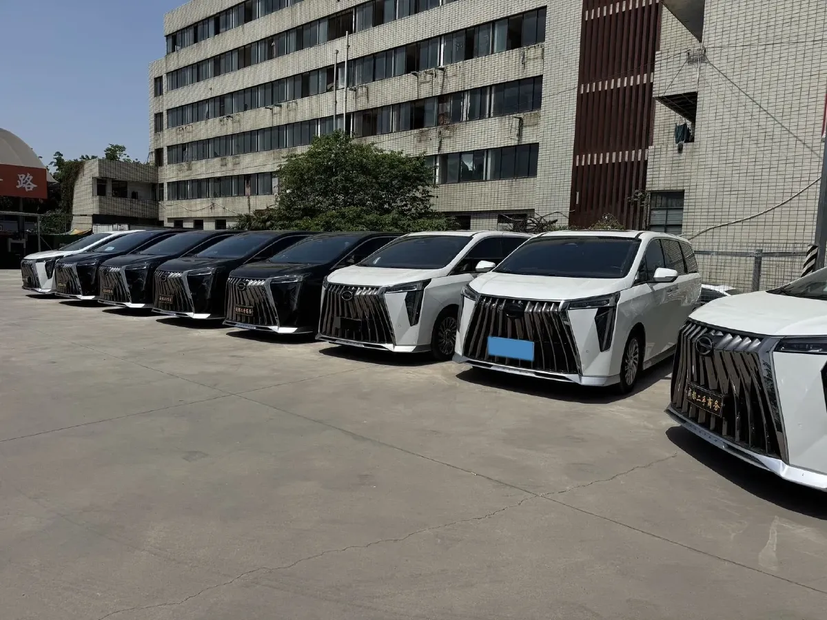 2023 GAC Trumpchi M8 2.0T 252HP L4 8AT,autocango,china used car exporter,china ev exporter,chinese used car exporter,chinese used ev exporter