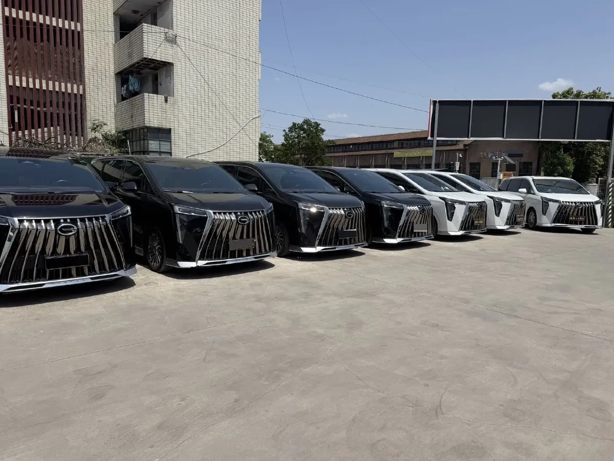 2023 GAC Trumpchi M8 2.0T 252HP L4 8AT,autocango,china used car exporter,china ev exporter,chinese used car exporter,chinese used ev exporter