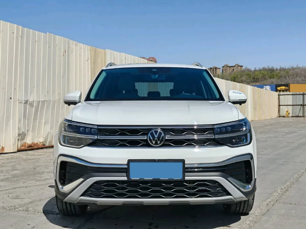2024 Volkswagen Tharu 1.5T 160HP L4 7DCT,autocango,china used car exporter,china ev exporter,chinese used car exporter,chinese used ev exporter