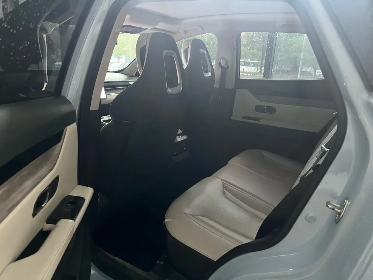 2023 Jetour DASHING i-DM 1.5T 156HP L4 3DHT PHEV 19.27KWH,autocango,china used car exporter,china ev exporter,chinese used car exporter,chinese used ev exporter