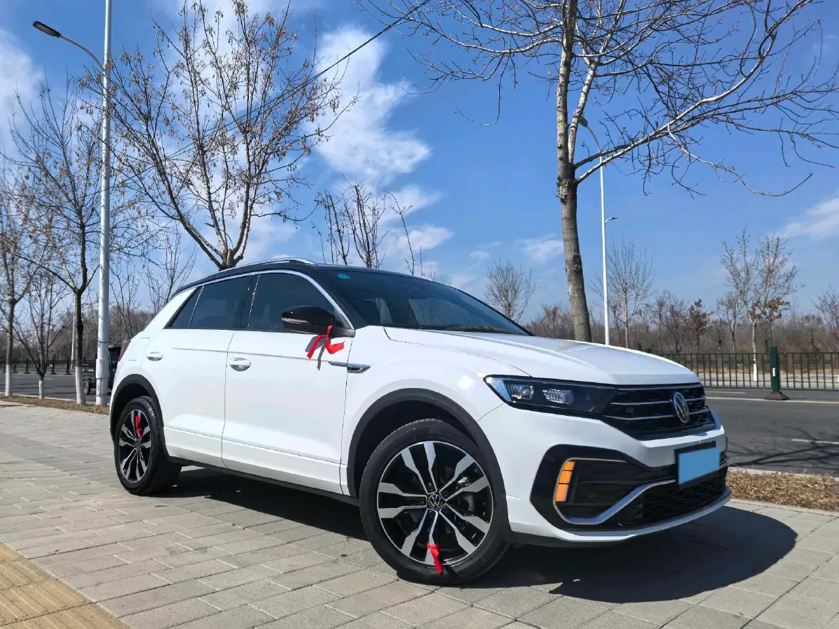 2022 Volkswagen T-Roc 1.4T 150HP L4 7DCT,autocango,china used car exporter,china ev exporter,chinese used car exporter,chinese used ev exporter