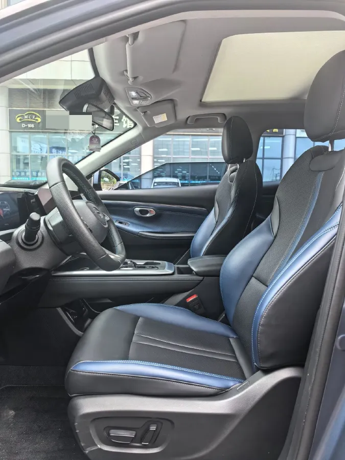 2023 GAC Trumpchi GS3 1.5T 177HP L4 7DCT,autocango,china used car exporter,china ev exporter,chinese used car exporter,chinese used ev exporter