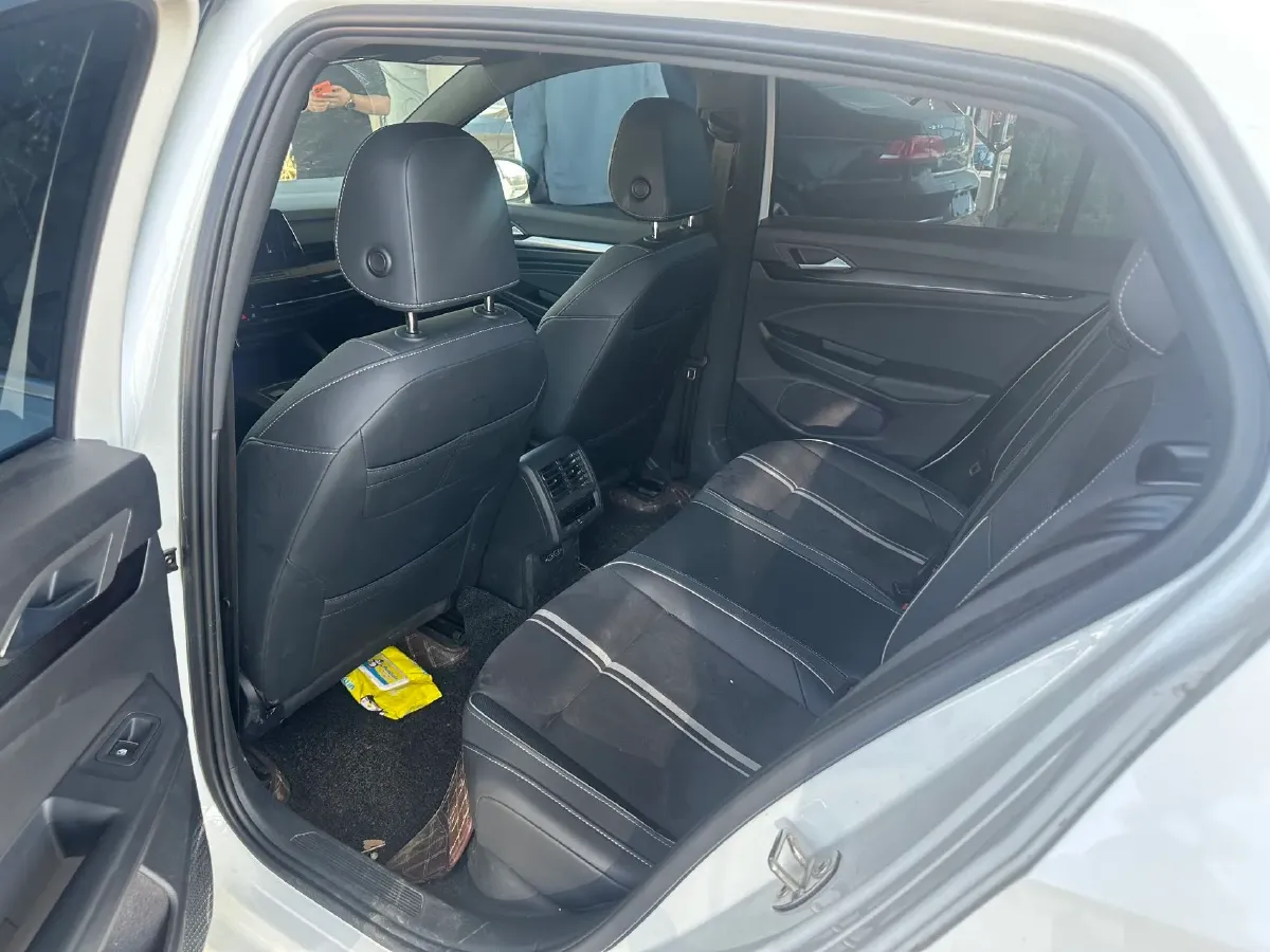 2023 Volkswagen Golf 1.4T 150HP L4 7DCT,autocango,china used car exporter,china ev exporter,chinese used car exporter,chinese used ev exporter