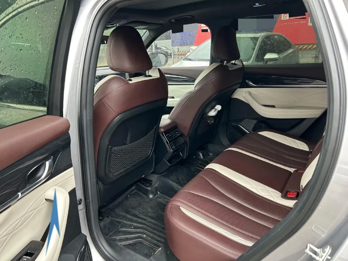 2021 Geely Monjaro 2.0T 238HP L4 8AT,autocango,china used car exporter,china ev exporter,chinese used car exporter,chinese used ev exporter