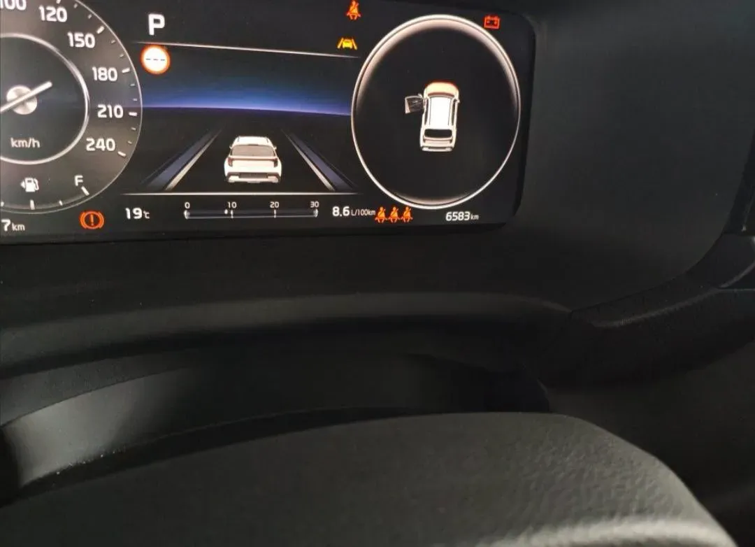 2024 Kia Sonet 1.5L 115HP L4 CVT,autocango,china used car exporter,china ev exporter,chinese used car exporter,chinese used ev exporter