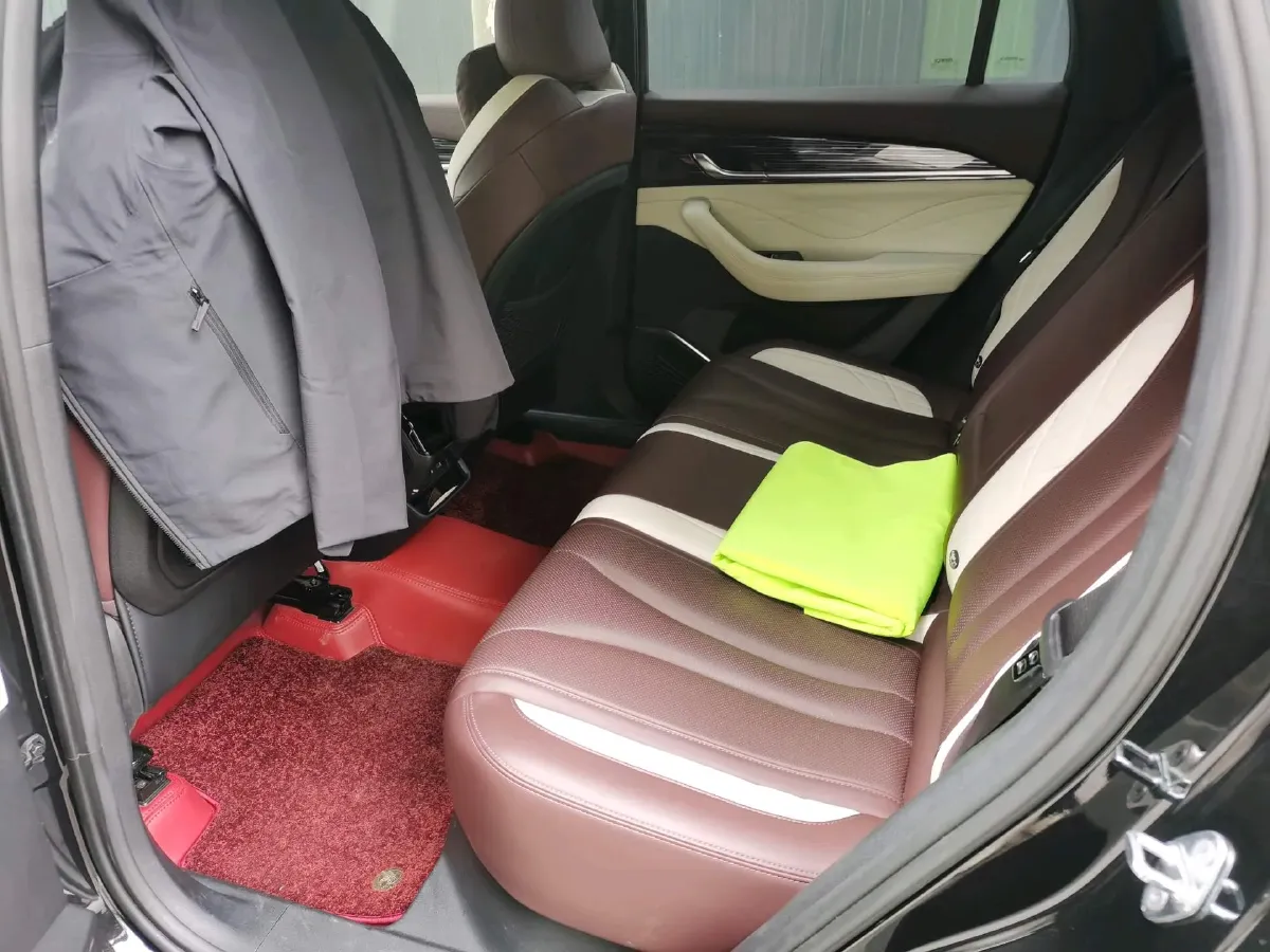 2021 Geely Monjaro 2.0T 238HP L4 8AT,autocango,china used car exporter,china ev exporter,chinese used car exporter,chinese used ev exporter