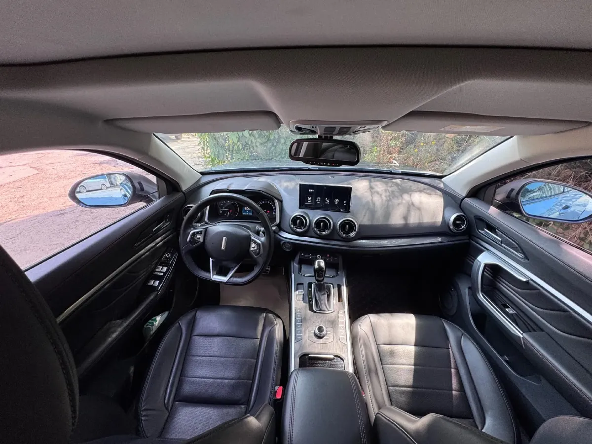 2017 WEY VV5 2.0T 197HP L4 7DCT,autocango,china used car exporter,china ev exporter,chinese used car exporter,chinese used ev exporter