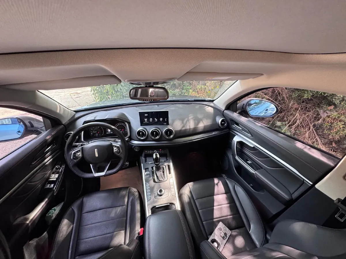 2017 WEY VV5 2.0T 197HP L4 7DCT,autocango,china used car exporter,china ev exporter,chinese used car exporter,chinese used ev exporter