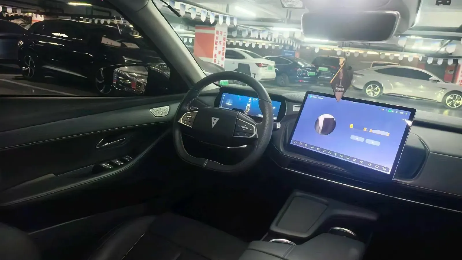 2022 DongFeng Forthing LingZhi EV BEV 68.4KWH,autocango,china used car exporter,china ev exporter,chinese used car exporter,chinese used ev exporter