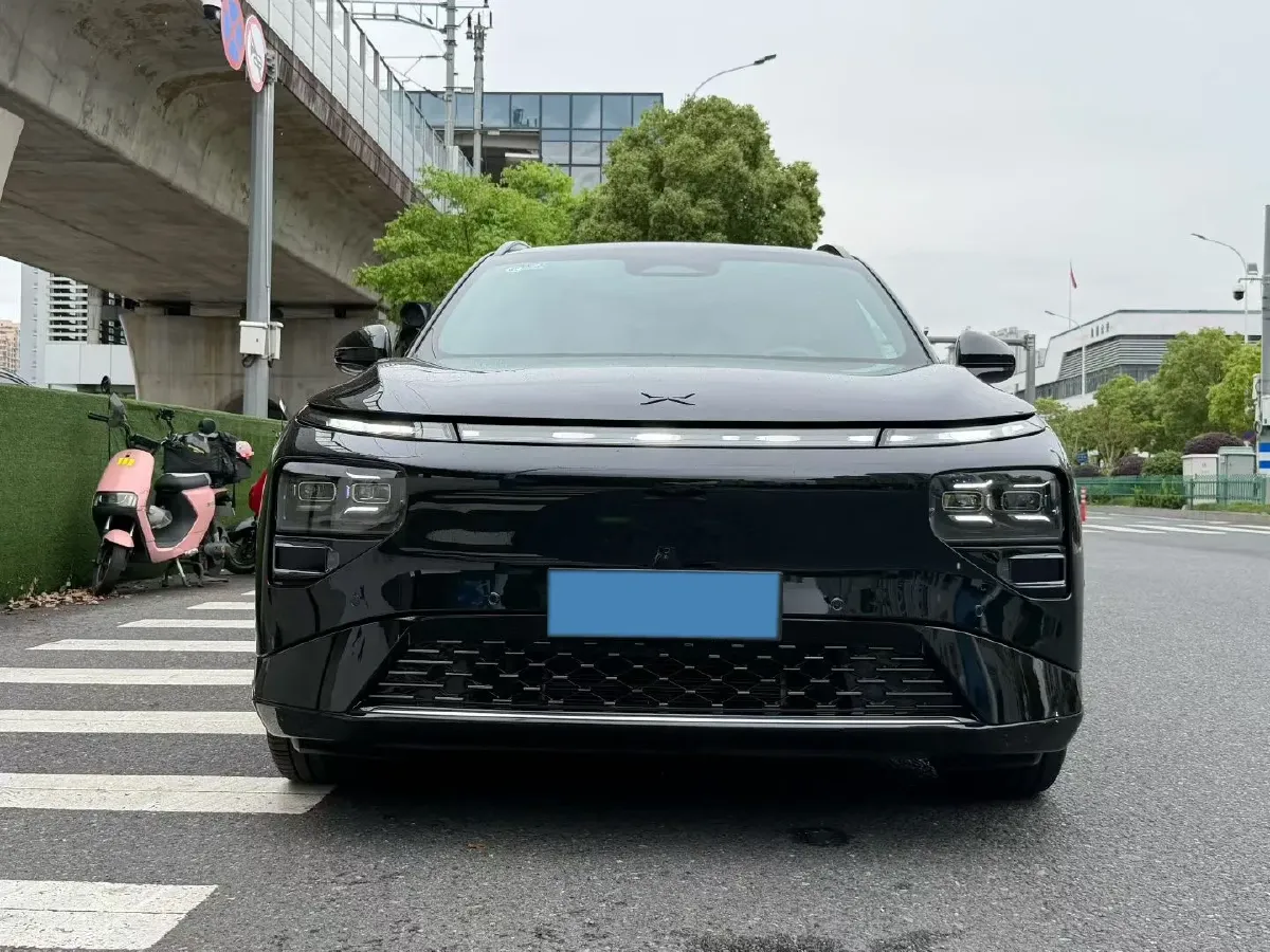 2024 Xpeng G9 BEV 98KWH,autocango,china used car exporter,china ev exporter,chinese used car exporter,chinese used ev exporter