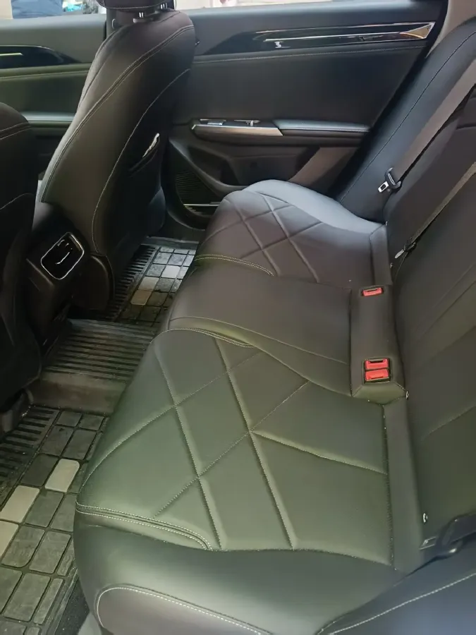 2024 Geely Galaxy L6 1.5T 163HP L4 3DHT PHEV,autocango,china used car exporter,china ev exporter,chinese used car exporter,chinese used ev exporter