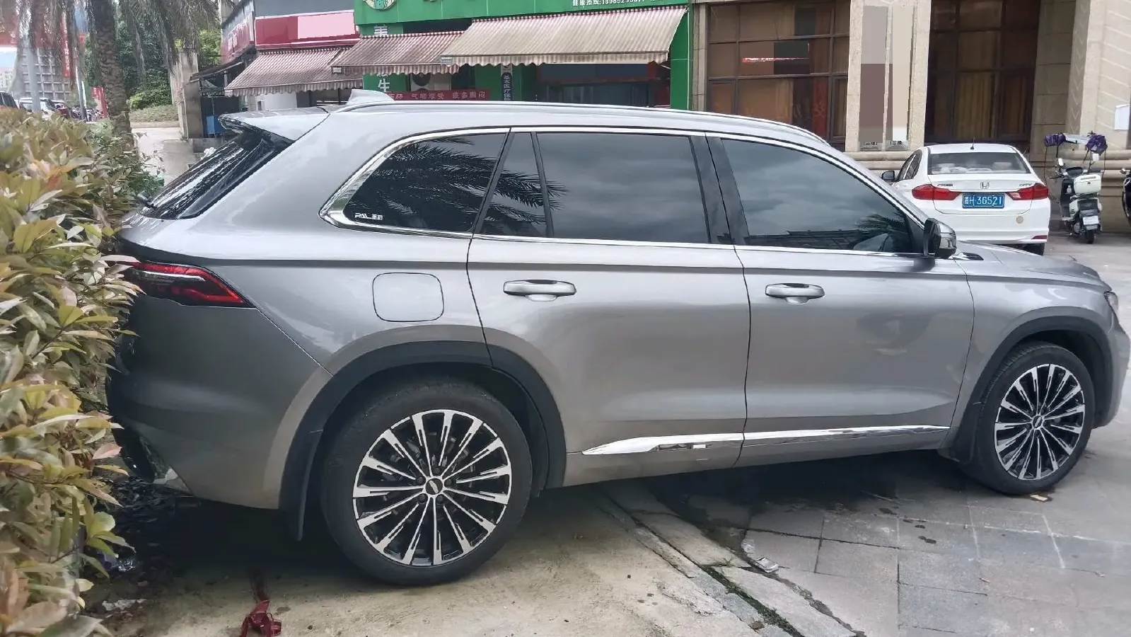 2025 Geely Monjaro 2.0T 238HP L4 8AT,autocango,china used car exporter,china ev exporter,chinese used car exporter,chinese used ev exporter