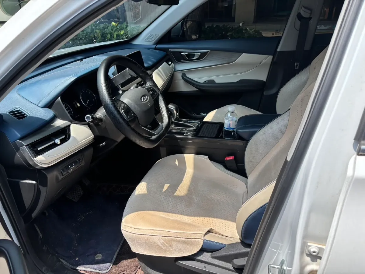 2023 Chery Tiggo 5x 1.5L 120HP L4 CVT,autocango,china used car exporter,china ev exporter,chinese used car exporter,chinese used ev exporter