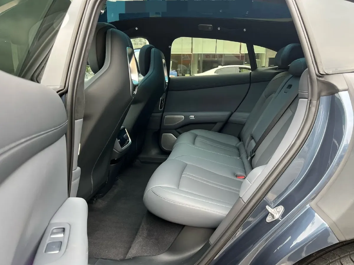 2025 MI YU7 BEV 101.7KWH,autocango,china used car exporter,china ev exporter,chinese used car exporter,chinese used ev exporter