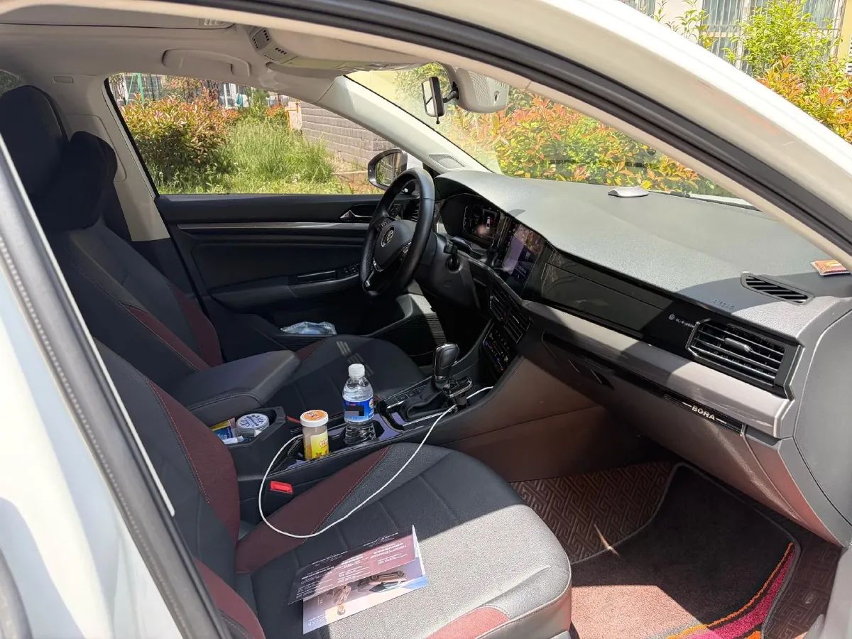 2021 Volkswagen Bora 1.5L 113HP L4 6AT,autocango,china used car exporter,china ev exporter,chinese used car exporter,chinese used ev exporter