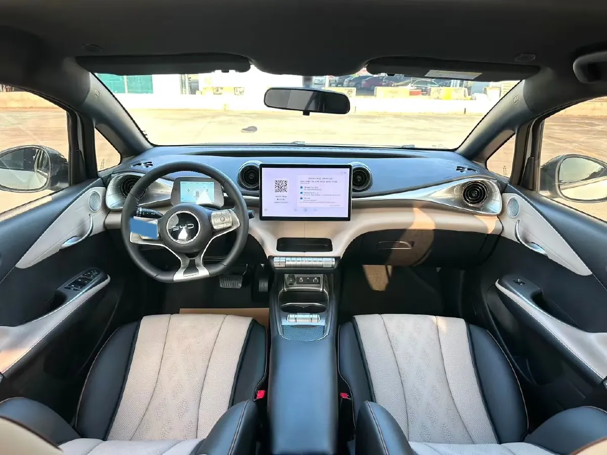 2025 BYD Dolphin BEV 44.928KWH,autocango,china used car exporter,china ev exporter,chinese used car exporter,chinese used ev exporter