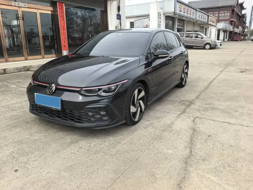 2021 Volkswagen GolfGTI 2.0T 220HP L4 7DCT,autocango,china used car exporter,china ev exporter,chinese used car exporter,chinese used ev exporter