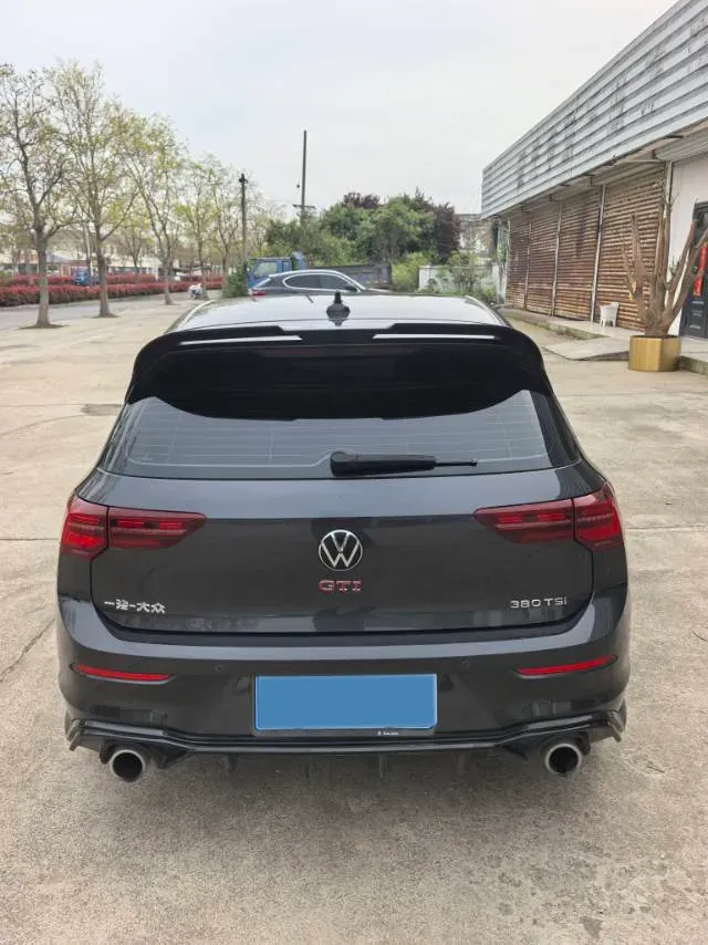 2021 Volkswagen GolfGTI 2.0T 220HP L4 7DCT,autocango,china used car exporter,china ev exporter,chinese used car exporter,chinese used ev exporter