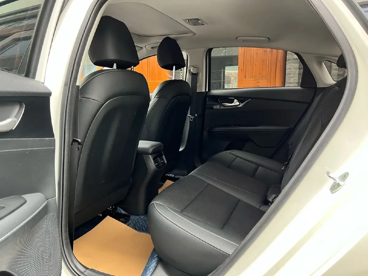 2021 Kia K3 1.5L 115HP L4 CVT,autocango,china used car exporter,china ev exporter,chinese used car exporter,chinese used ev exporter