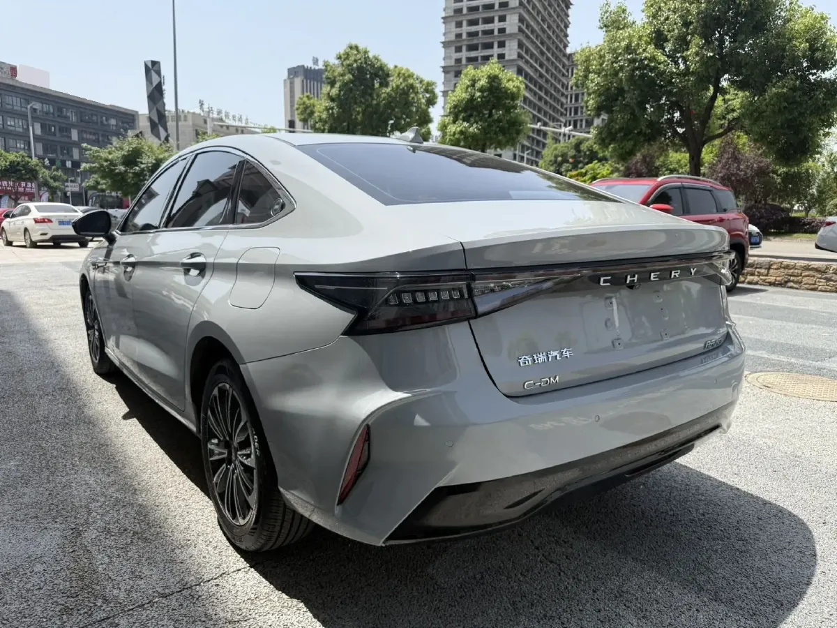 2024 Fulwin FulwinA8 1.5T 156HP L4 1DHT PHEV 18.3KWH,autocango,china used car exporter,china ev exporter,chinese used car exporter,chinese used ev exporter