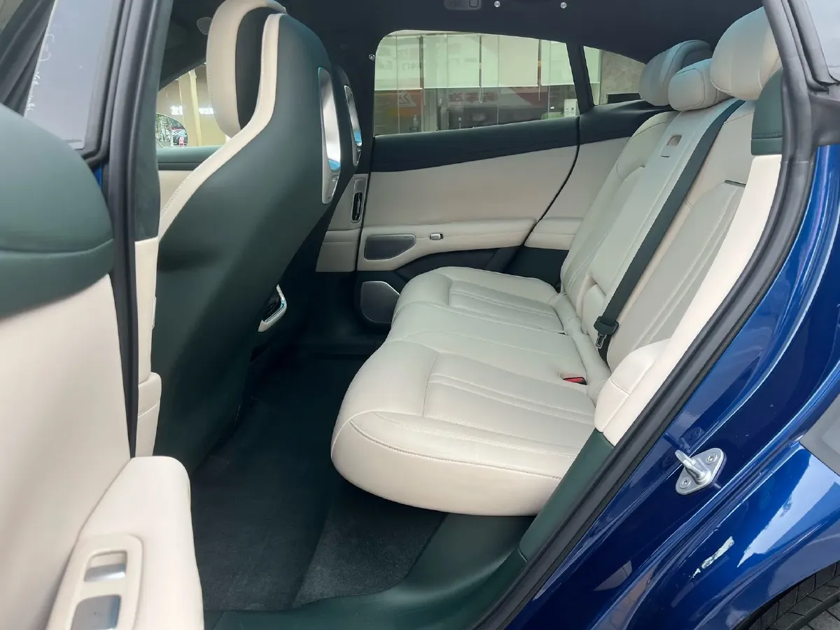 2025 MI YU7 BEV 101.7KWH,autocango,china used car exporter,china ev exporter,chinese used car exporter,chinese used ev exporter