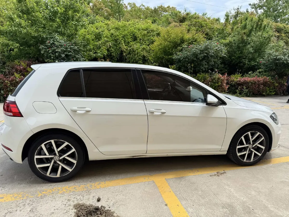 2020 Volkswagen Golf 1.4T 150HP L4 7DCT,autocango,china used car exporter,china ev exporter,chinese used car exporter,chinese used ev exporter