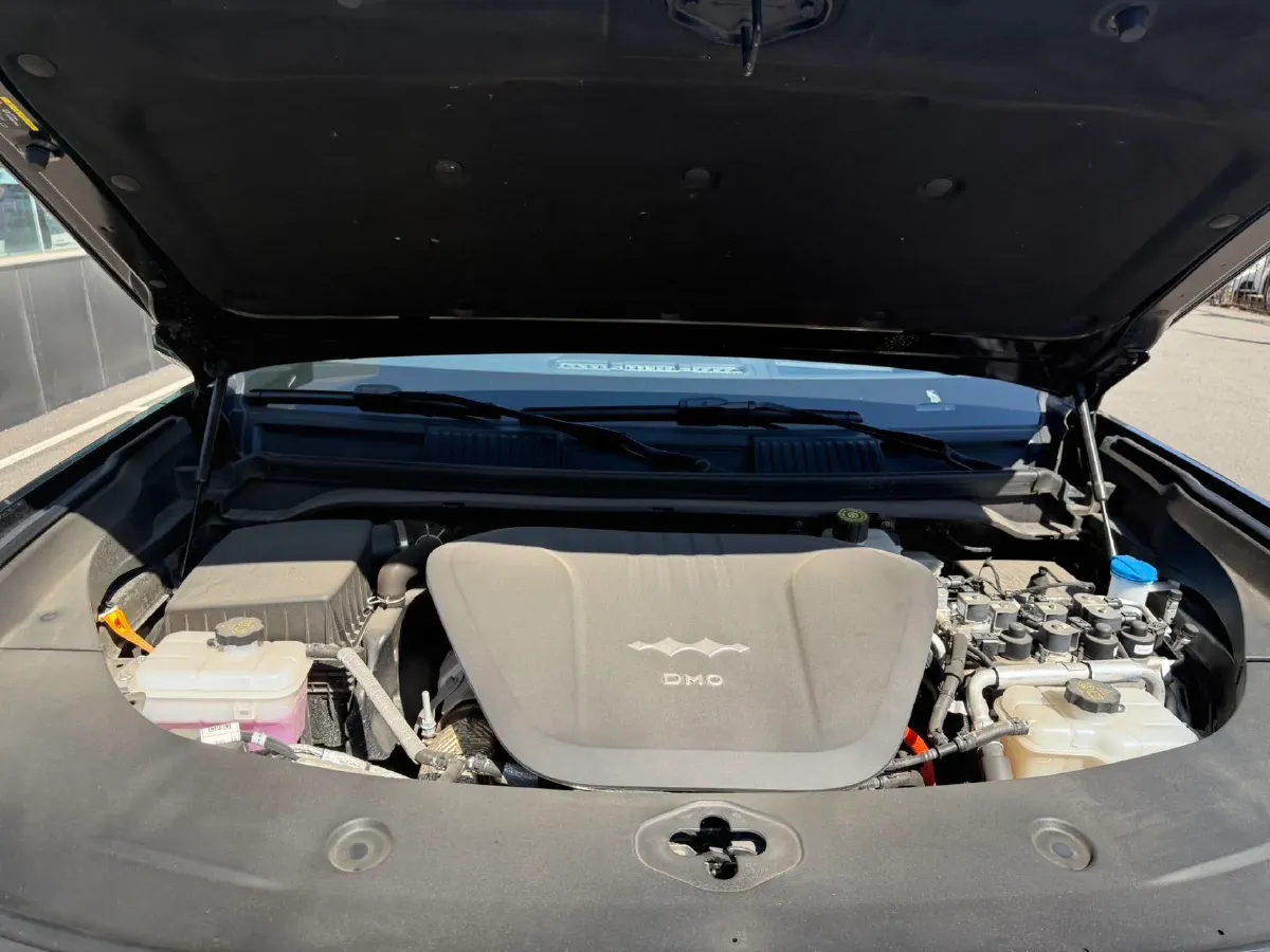 2025 FangChengBao Bao 8 2.0T 245HP L4 E-CVT PHEV 36.8KWH,autocango,china used car exporter,china ev exporter,chinese used car exporter,chinese used ev exporter