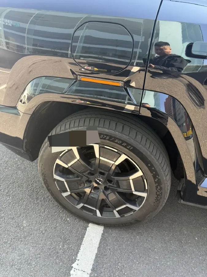 2025 FangChengBao Bao 8 2.0T 245HP L4 E-CVT PHEV 36.8KWH,autocango,china used car exporter,china ev exporter,chinese used car exporter,chinese used ev exporter