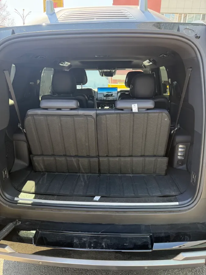 2025 FangChengBao Bao 8 2.0T 245HP L4 E-CVT PHEV 36.8KWH,autocango,china used car exporter,china ev exporter,chinese used car exporter,chinese used ev exporter