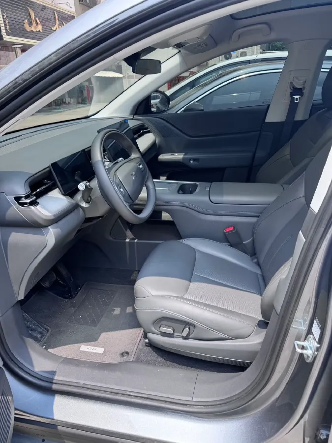 2025 Xpeng G6 BEV 68.5KWH,autocango,china used car exporter,china ev exporter,chinese used car exporter,chinese used ev exporter