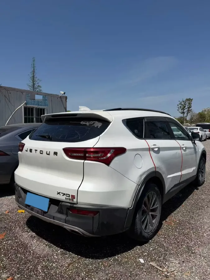 2019 Jetour X70S 1.5T 156HP L4 6MT,autocango,china used car exporter,china ev exporter,chinese used car exporter,chinese used ev exporter