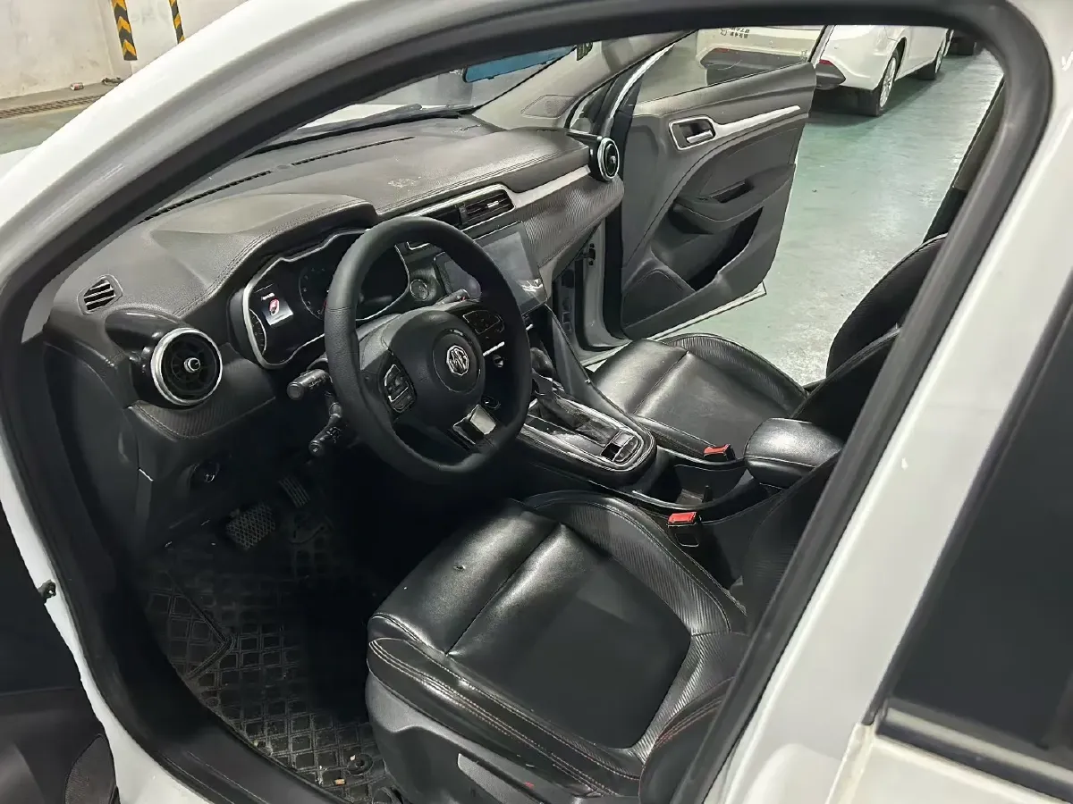 2020 MG ZS 1.5L 120HP L4 CVT,autocango,china used car exporter,china ev exporter,chinese used car exporter,chinese used ev exporter