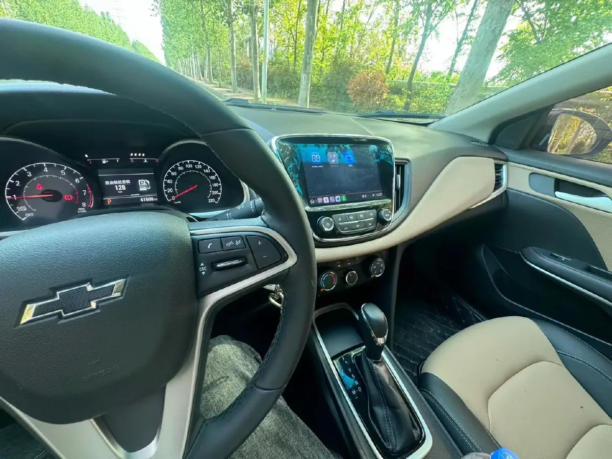 2020 Chevrolet Monza 1.5L 113HP L4 6AT,autocango,china used car exporter,china ev exporter,chinese used car exporter,chinese used ev exporter