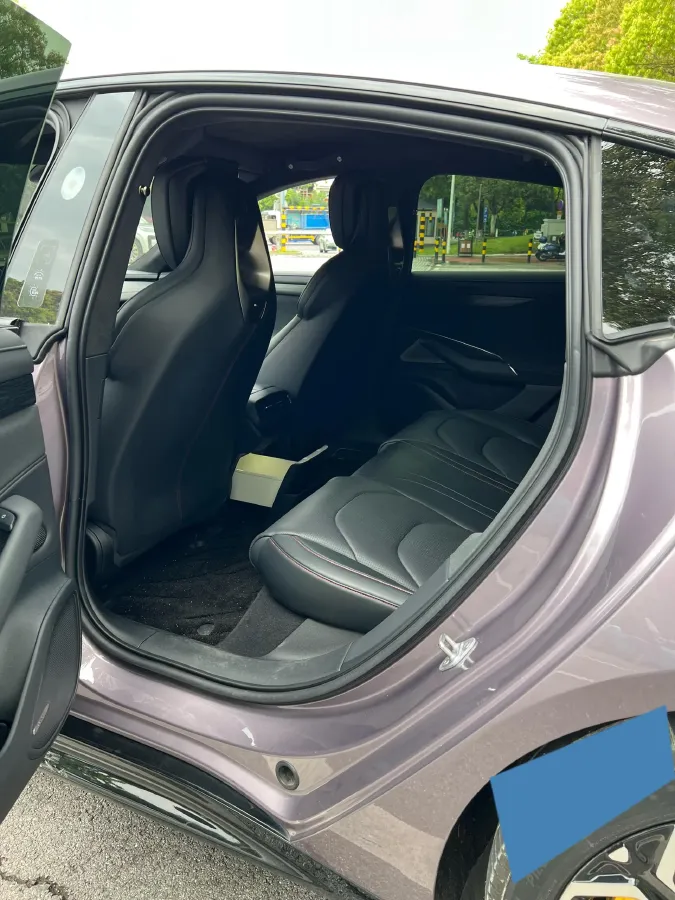 2024 MI SU7 BEV 101KWH,autocango,china used car exporter,china ev exporter,chinese used car exporter,chinese used ev exporter