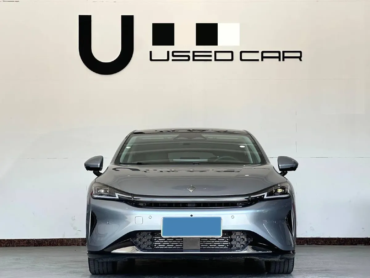 2025 BaoJun XiangJing 1.5T 143HP L4 1DHT PHEV,autocango,china used car exporter,china ev exporter,chinese used car exporter,chinese used ev exporter