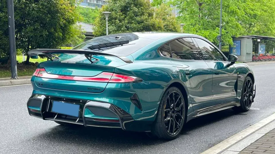 2025 MI SU7 Ultra BEV 93.7KWH,autocango,china used car exporter,china ev exporter,chinese used car exporter,chinese used ev exporter