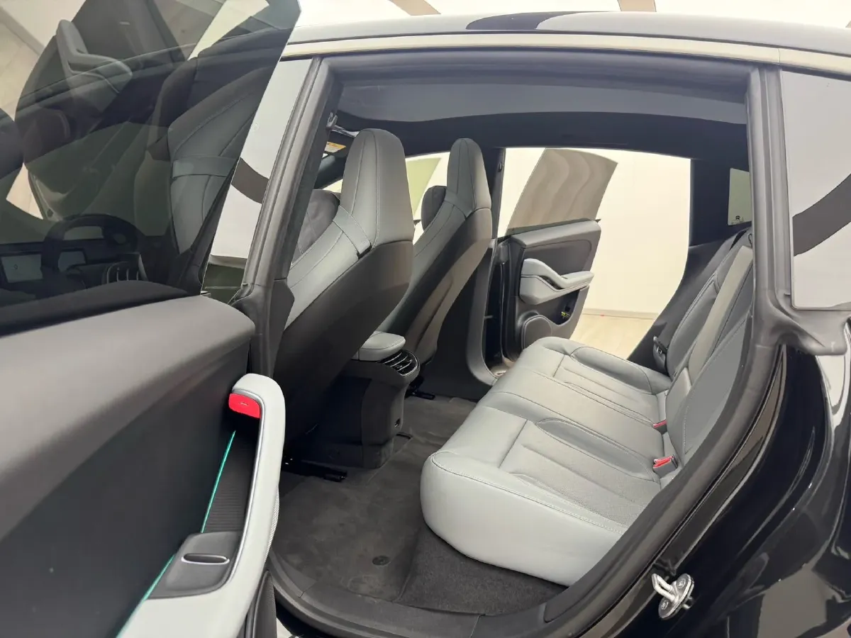 2022 JunTian HeiWuShi Youth 2.0T 203HP L4 6AT,autocango,china used car exporter,china ev exporter,chinese used car exporter,chinese used ev exporter