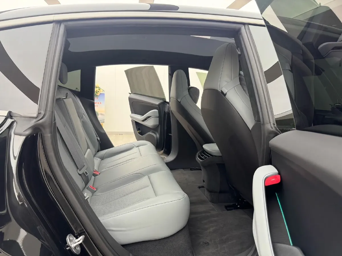 2022 JunTian HeiWuShi Youth 2.0T 203HP L4 6AT,autocango,china used car exporter,china ev exporter,chinese used car exporter,chinese used ev exporter