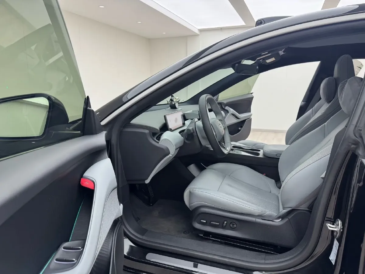 2022 JunTian HeiWuShi Youth 2.0T 203HP L4 6AT,autocango,china used car exporter,china ev exporter,chinese used car exporter,chinese used ev exporter