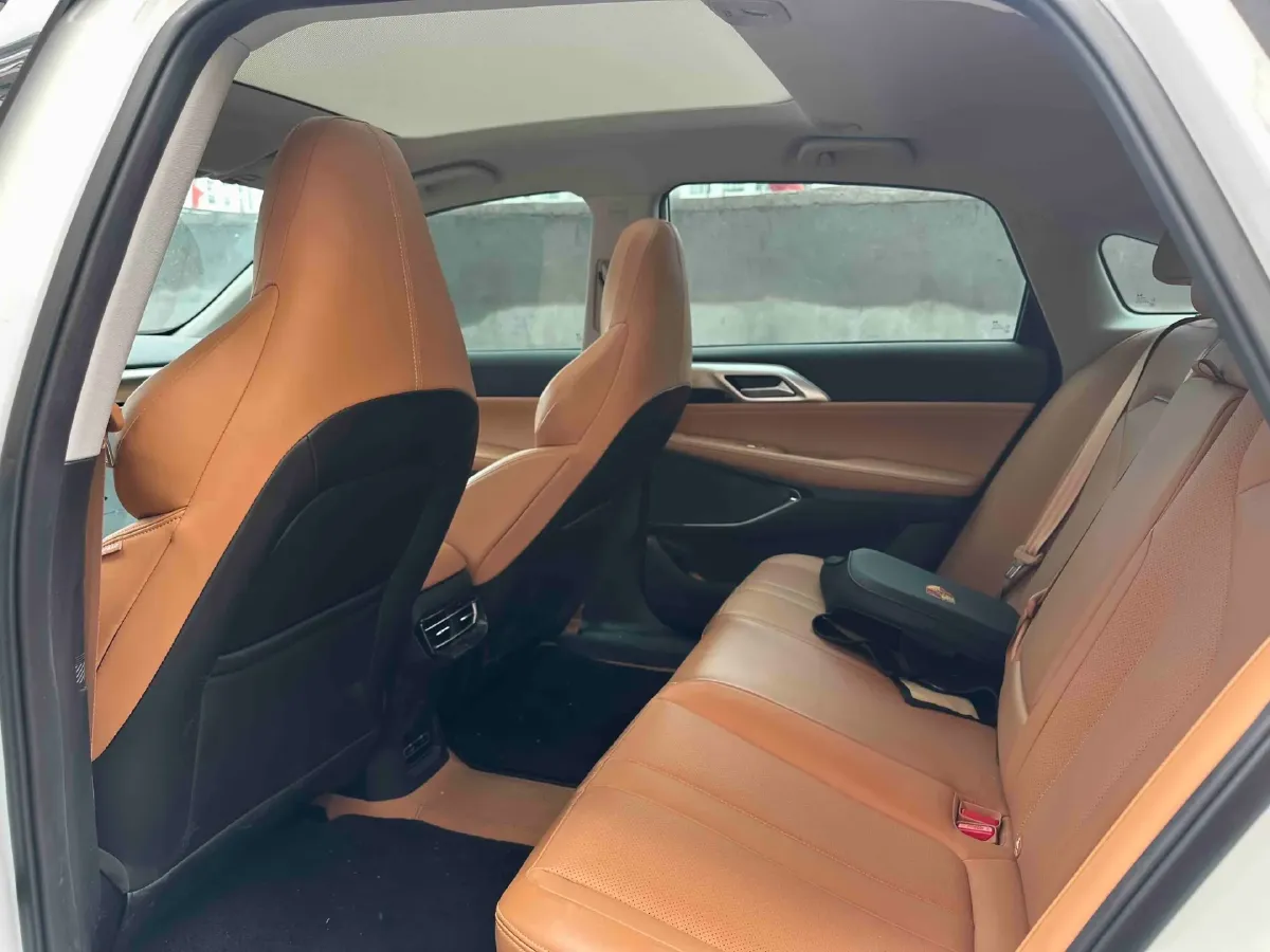 2022 Xpeng P5 BEV 66.2KWH,autocango,china used car exporter,china ev exporter,chinese used car exporter,chinese used ev exporter