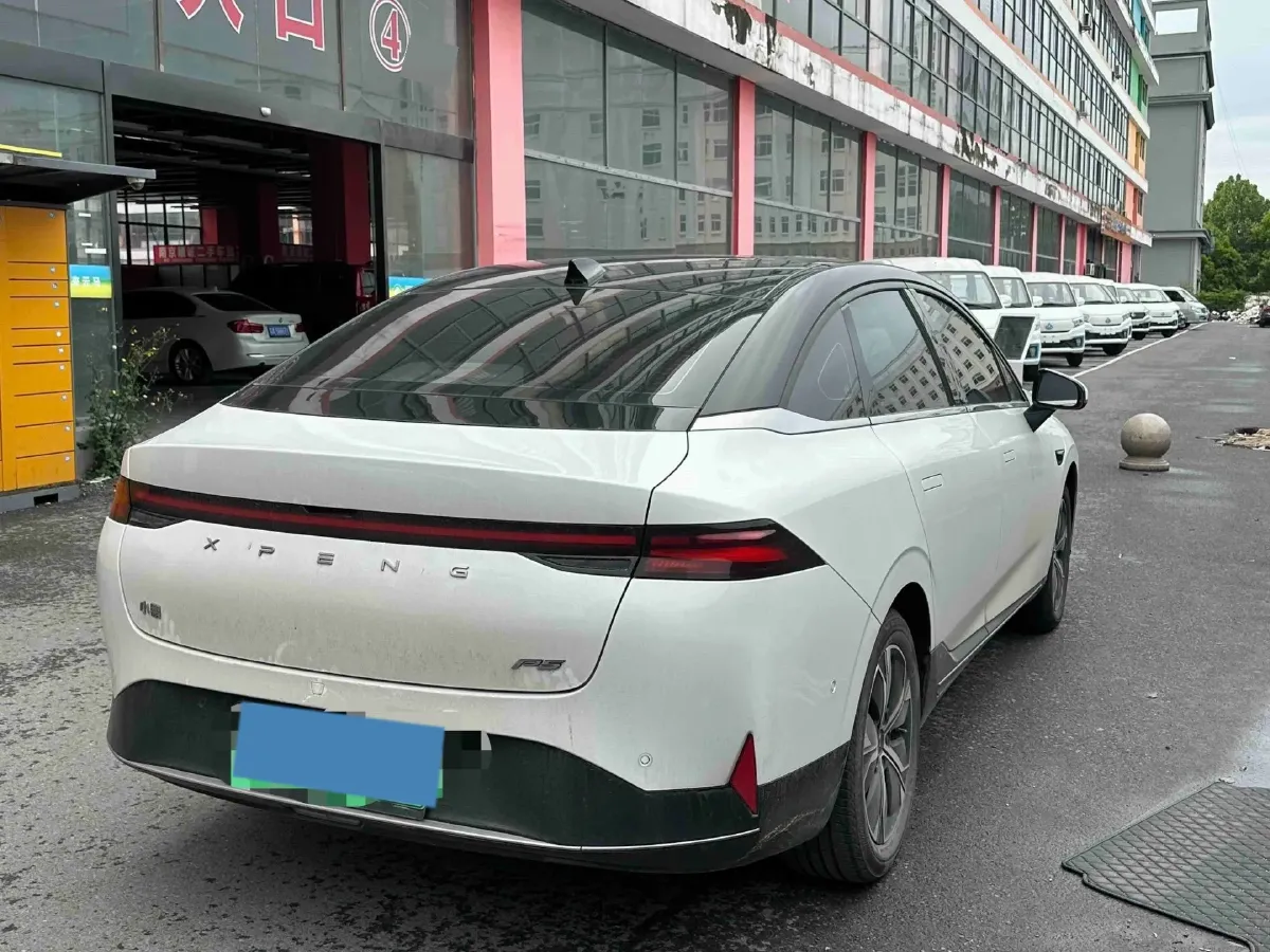 2022 Xpeng P5 BEV 66.2KWH,autocango,china used car exporter,china ev exporter,chinese used car exporter,chinese used ev exporter