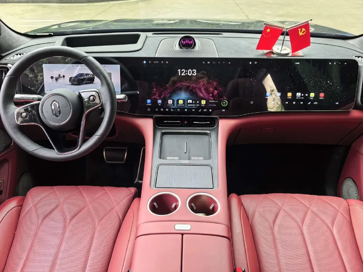 2025 AITO AITO M8 REEV 160HP REEV 53.4KWH,autocango,china used car exporter,china ev exporter,chinese used car exporter,chinese used ev exporter