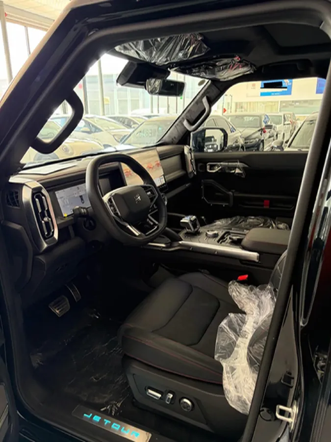 2024 Jetour ShanHai TravellerC-DM 1.5T 156HP L4 3DHT PHEV 43.24KWH,autocango,china used car exporter,china ev exporter,chinese used car exporter,chinese used ev exporter