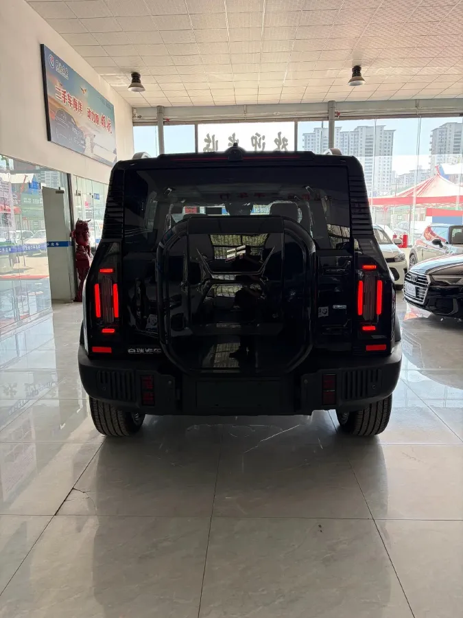 2024 Jetour ShanHai TravellerC-DM 1.5T 156HP L4 3DHT PHEV 43.24KWH,autocango,china used car exporter,china ev exporter,chinese used car exporter,chinese used ev exporter